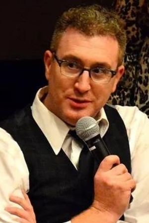 Фото  (M.G. White)