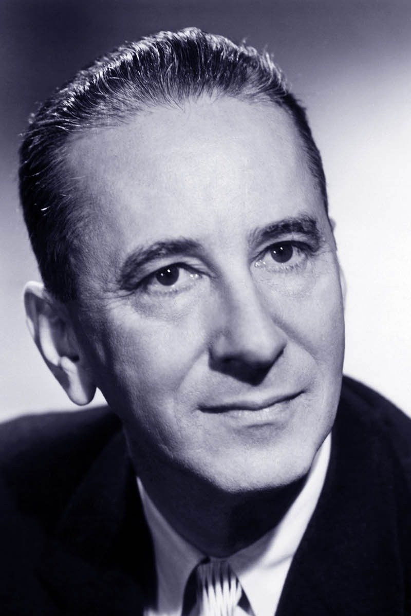 Фото  (Hy Gardner)