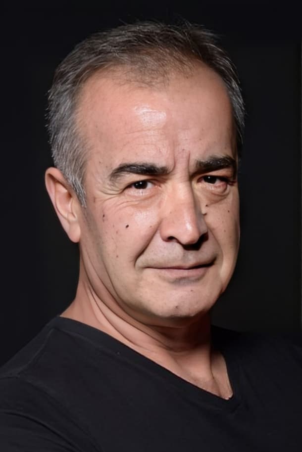 Фото  (Sinan Pekinton)
