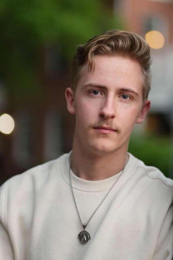 Фото  (Caleb Baker)