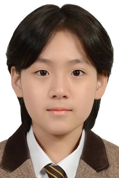 Фото  (Kim Dong-hwa)