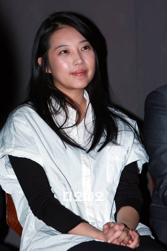 Фото  (Jo Soo-jung)