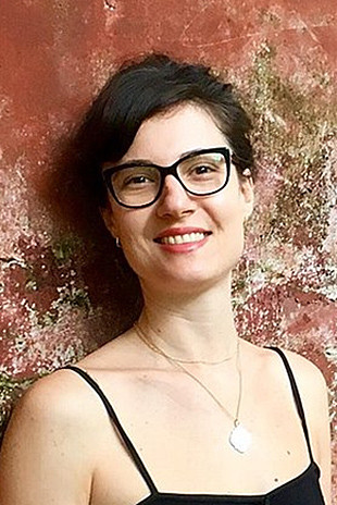 Фото  (Joana Collier)