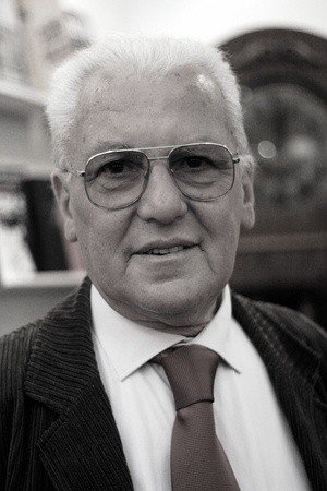 Фото  (Krzysztof Teodor Toeplitz)