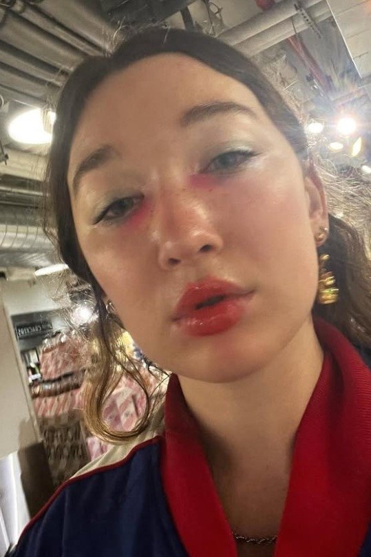 Фото  (Morgan Charlton)