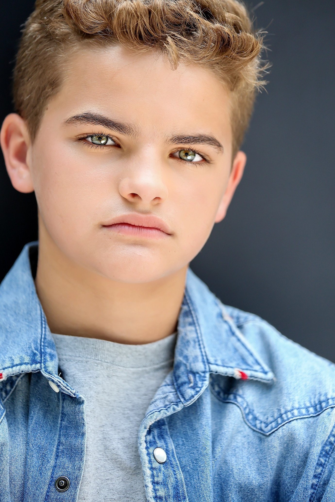 Фото  (Jared Ivers)