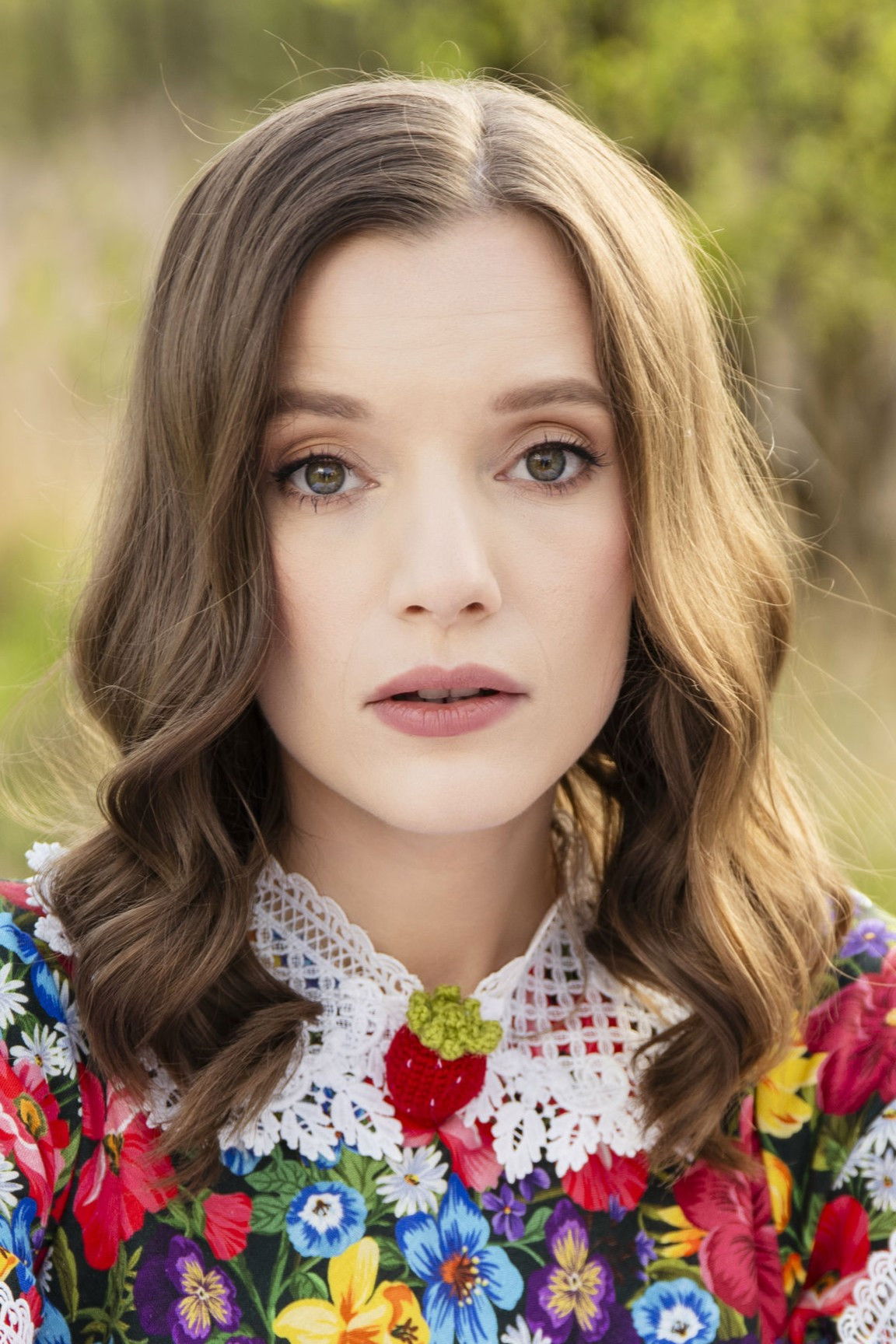 Фото сана (sanah)