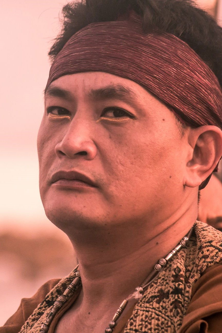 Фото  (Jun Nayra)