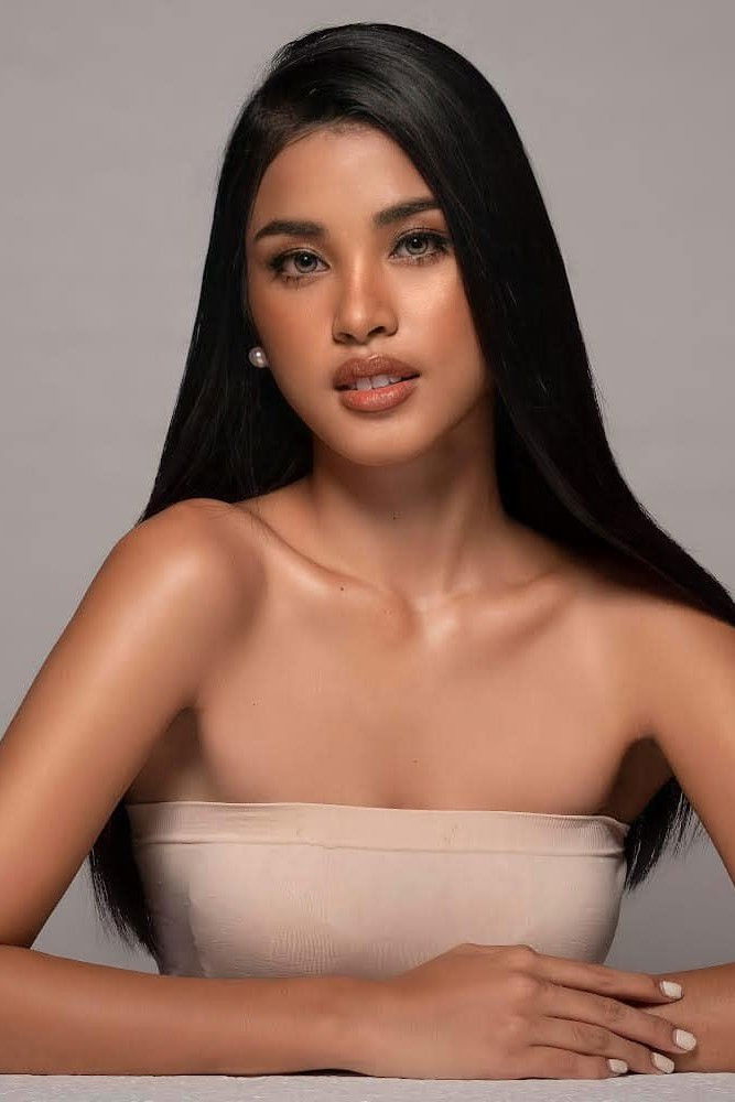 Фото  (Shuvee Etrata)