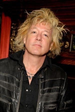 Фото  (James Kottak)