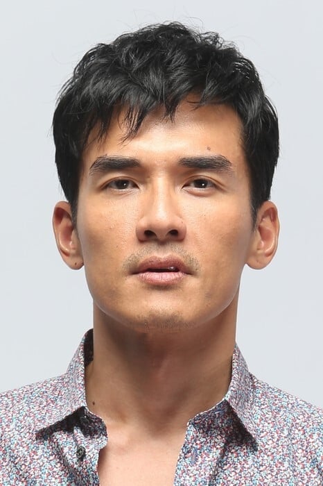 Фото  (Weber Yang)