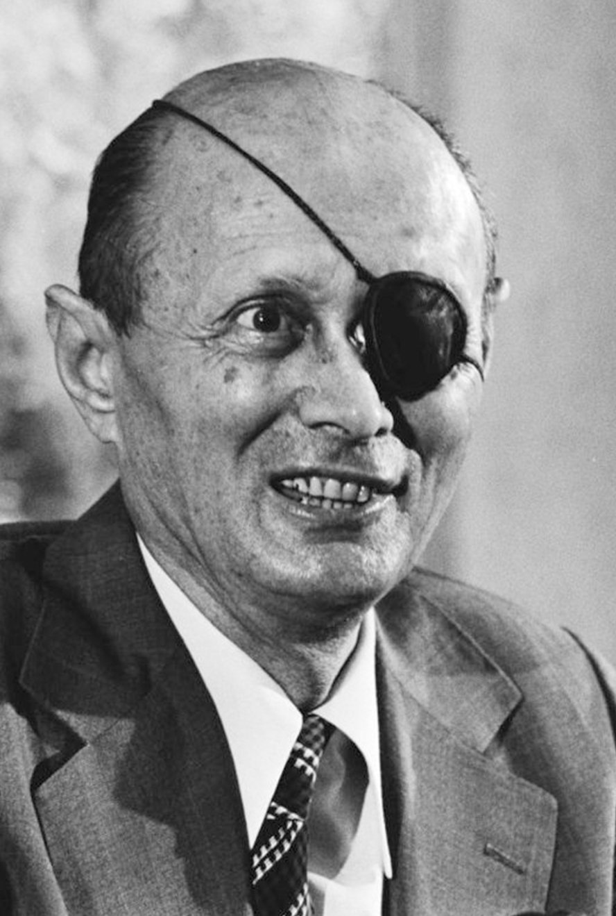 Фото  (Moshe Dayan)