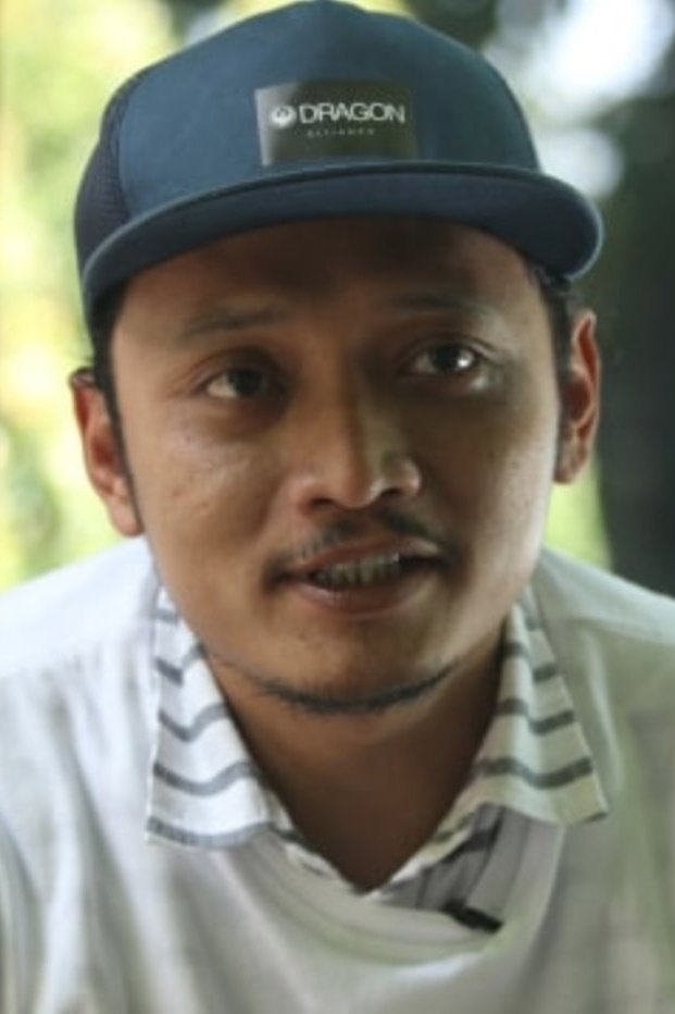 Фото  (Hestu Saputra)