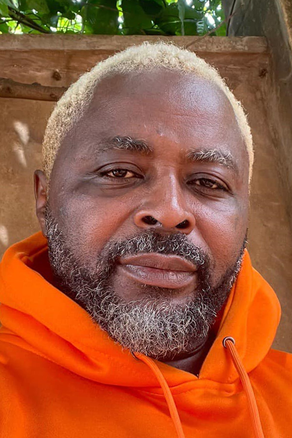 Фото  (Bienvenu Roland Mvoe)