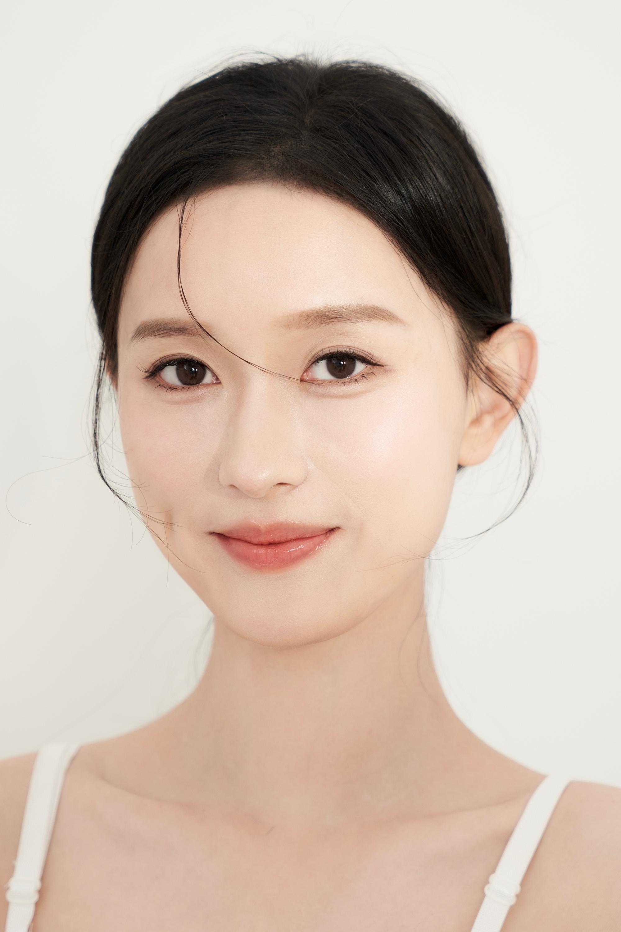 Фото  (Chen Yi-Fu)