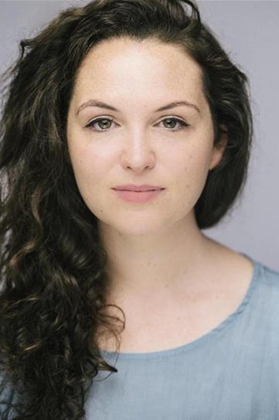 Фото  (Hannah James-Scott)