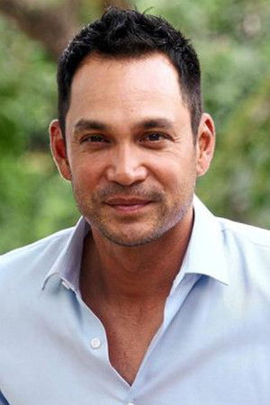 Фото  (Hans Isaac)