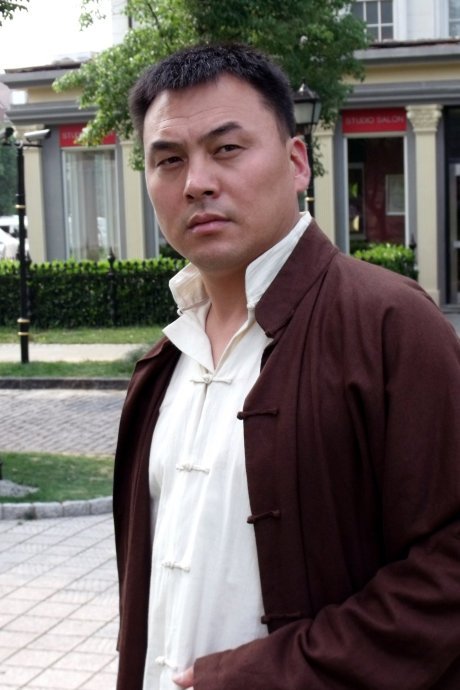 Фото  (Ren Xi Hong)