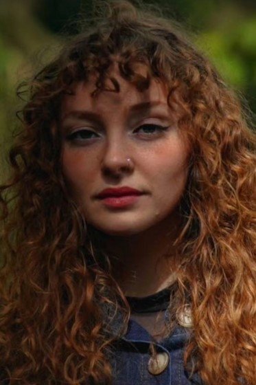 Фото  (Rebekah Lowri Llewelyn)