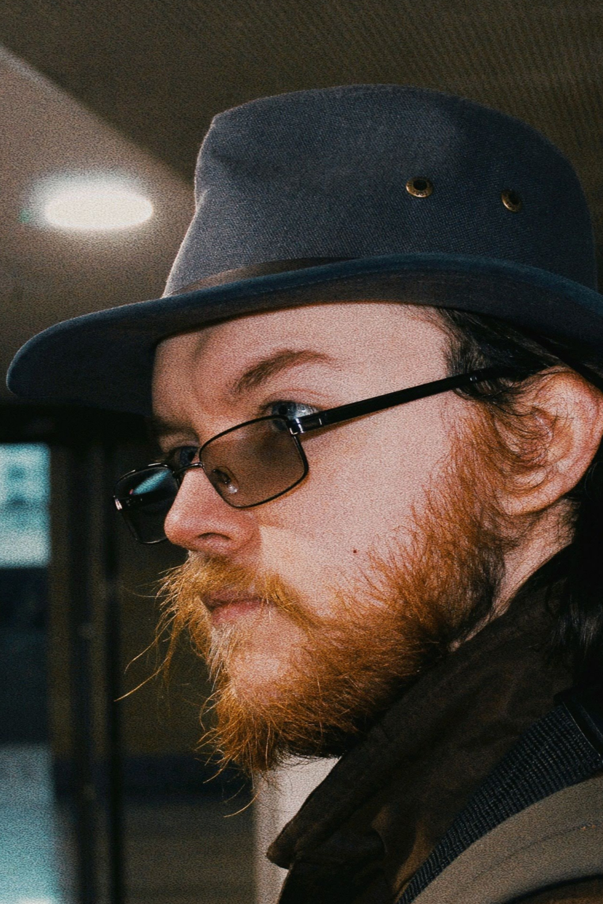 Фото  (Mikie Holmes)