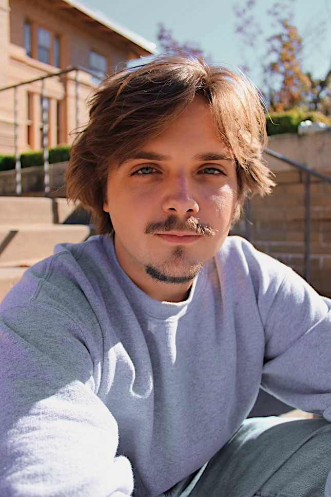 Фото  (Ryan Christopher Park)