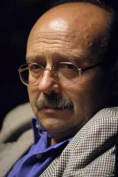 Фото  (Manuel Vázquez Montalbán)