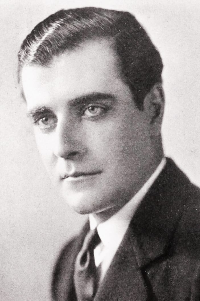 Фото  (W.E. Lawrence)