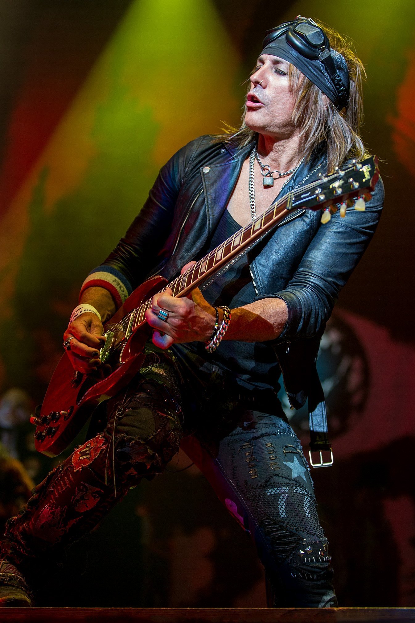 Фото  (Ryan Roxie)