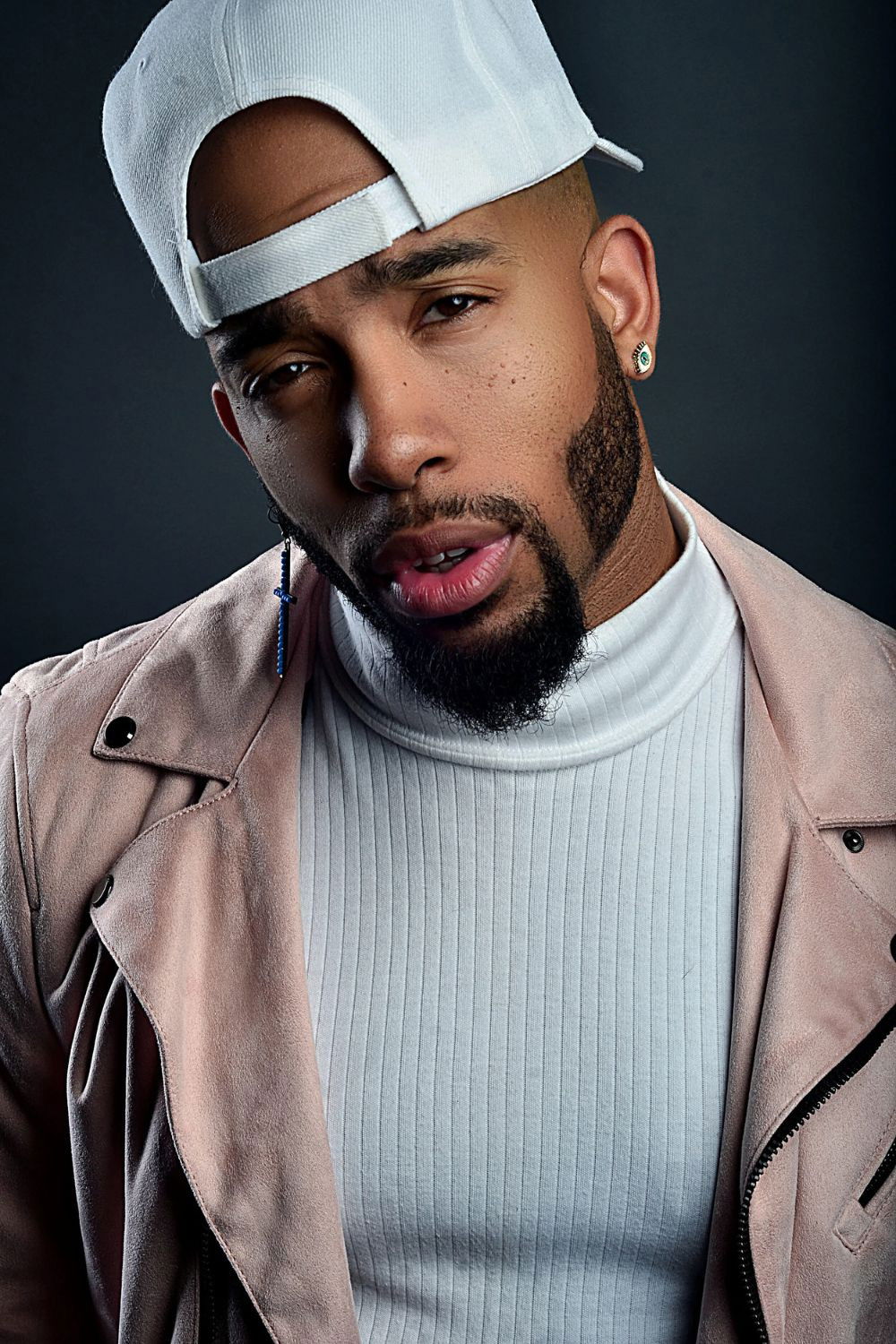 Фото  (Lyrik London)