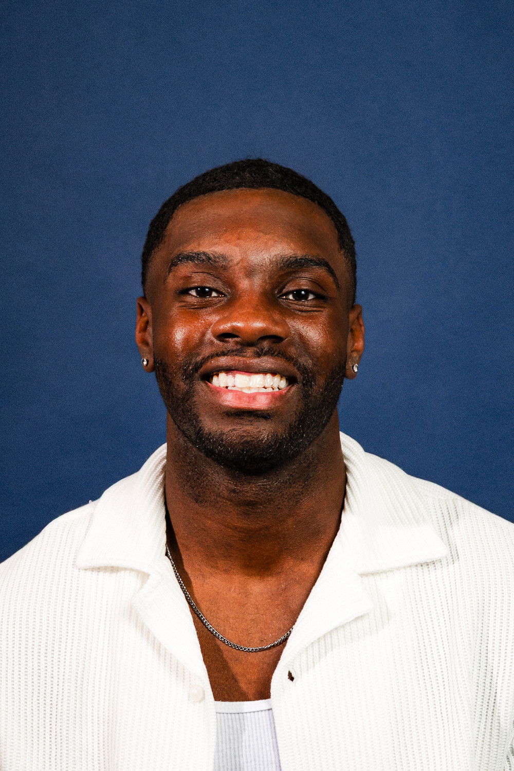 Фото  (Dieubru Kikumbi)