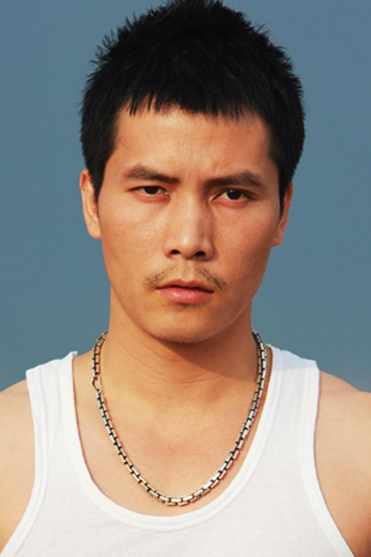 Фото  (Liu Ziwei)