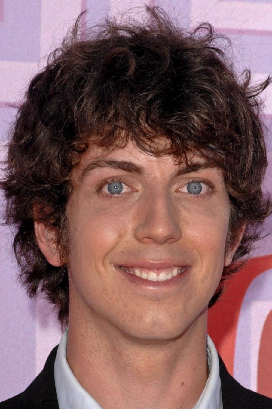 Фото  (Taran Noah Smith)