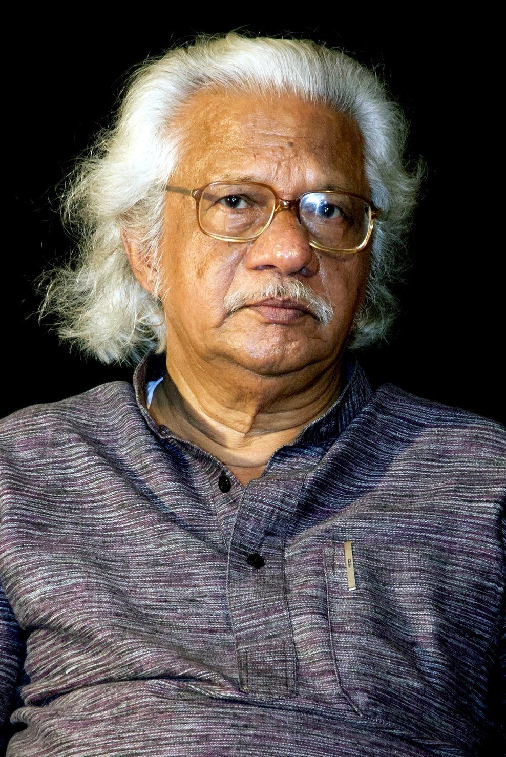 Фото  (Adoor Gopalakrishnan)