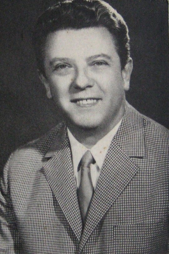 Фото  (Temistocle Popa)