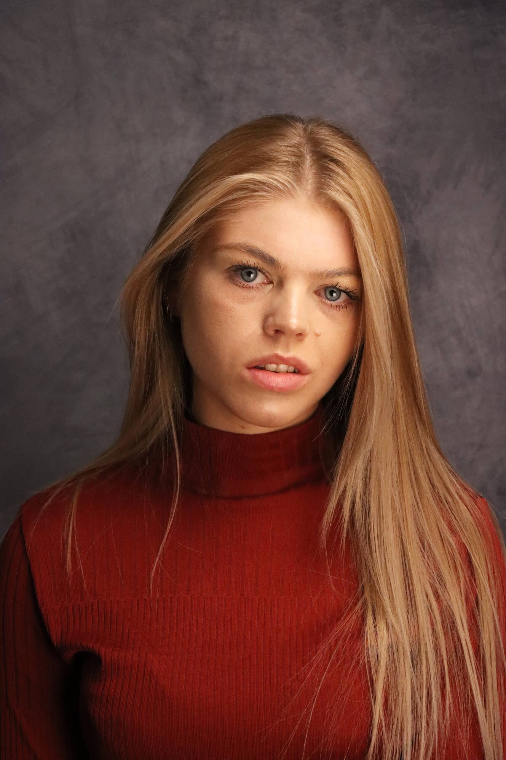 Фото  (Meghan Adara)