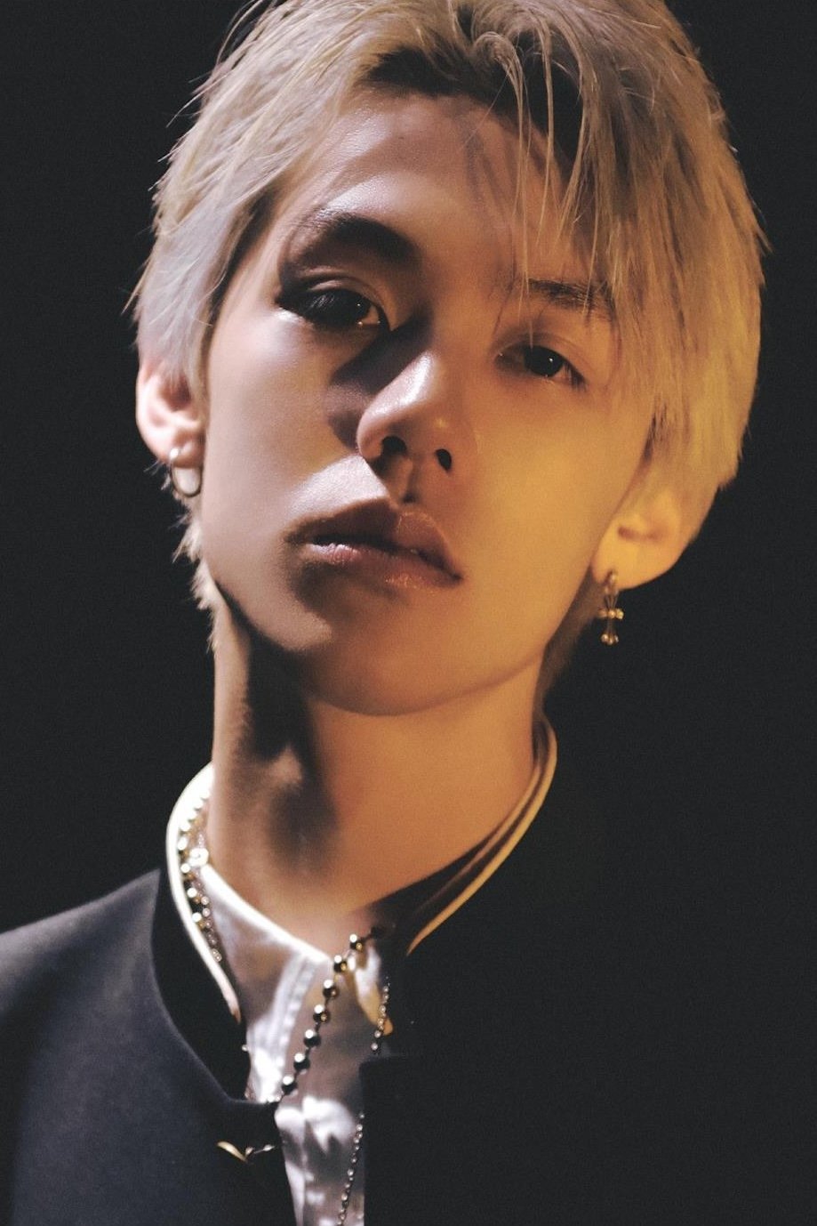 Фото  (Chen Yichen)