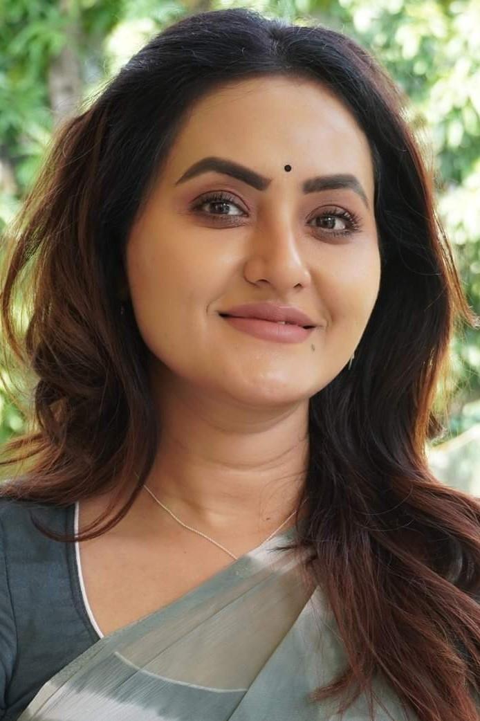 Фото  (Ananya Banerjee)