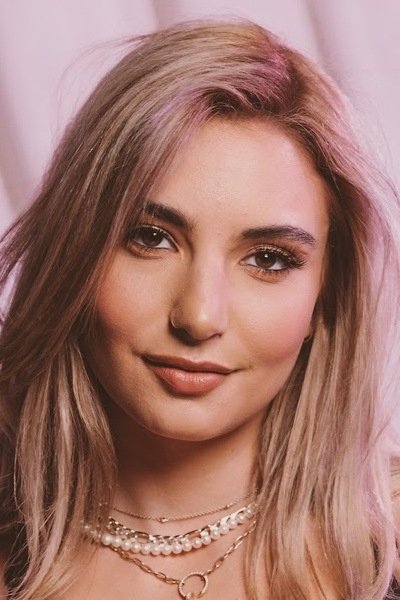 Фото  (Lexi Goldberg)