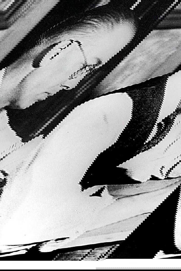 Фото  (E. C. Segar)