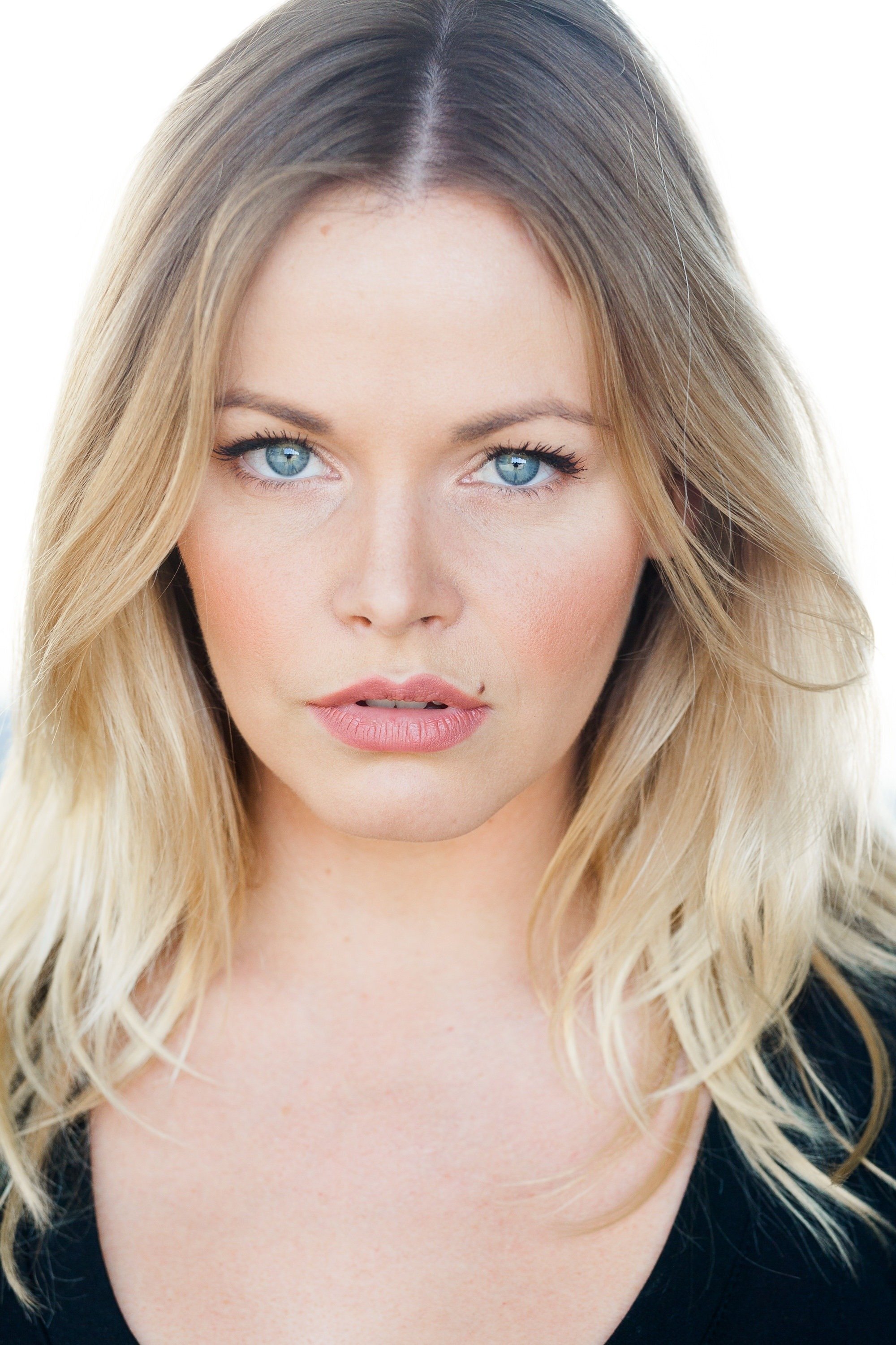 Фото  (Taryn Marler)