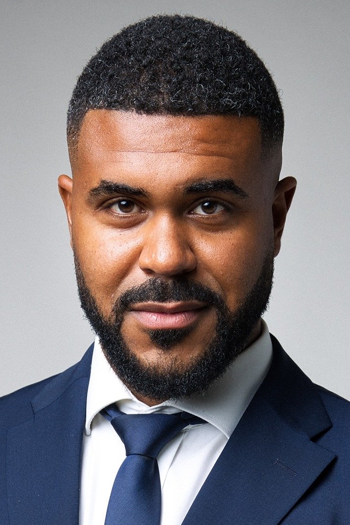 Фото  (Chike Ohanwe)