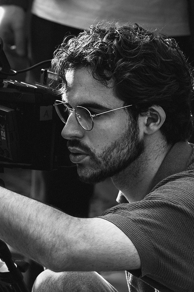 Фото  (Nicolas Davis)