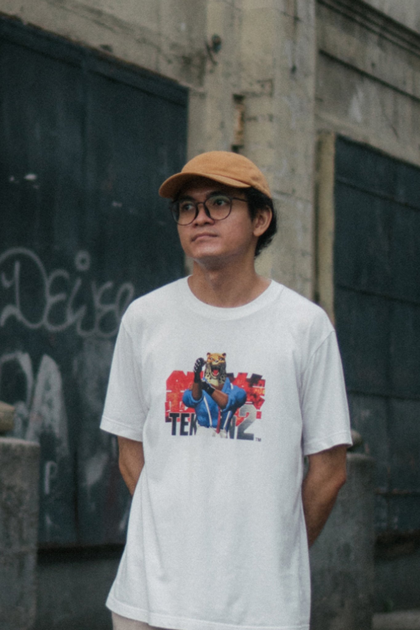 Фото  (Julius Renomeron Jr.)