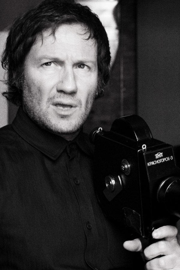 Фото  (Kirill Mikhanovsky)
