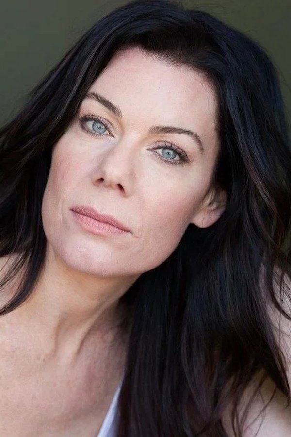 Фото  (Aubyn Philabaum)