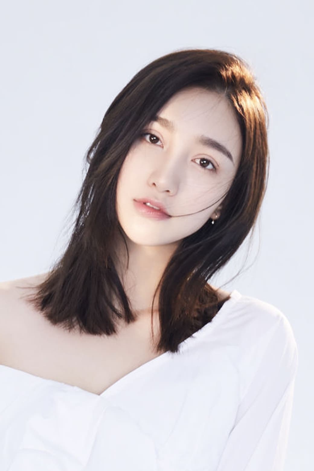 Фото  (Lou Jiayue)
