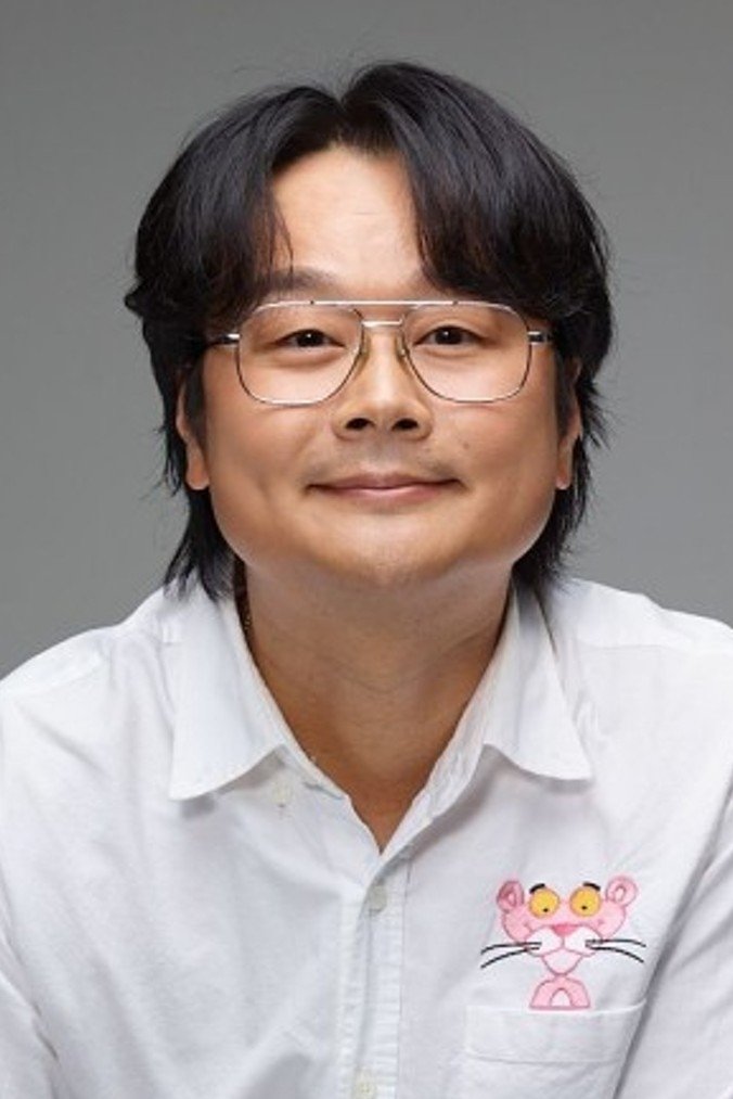 Фото  (Ryu Kyeong-hwan)