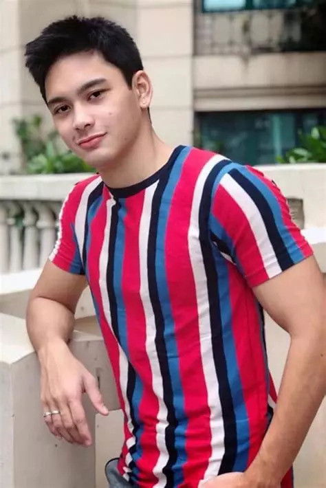 Фото  (Kiko Ipapo)