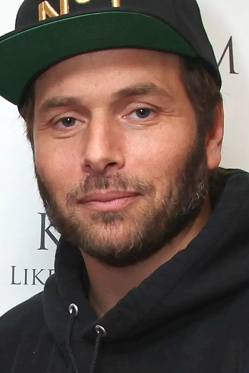 Фото  (Rick Salomon)