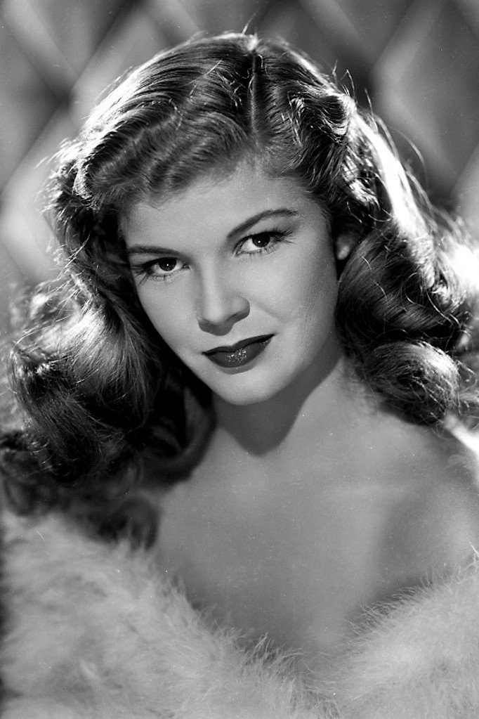 Фото  (Helen Talbot)